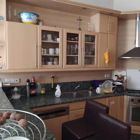 Private In Shared Luxurious Palace Like With 2 Bathrooms Including Whirlpool And Virtual Reality Pensionat Prag